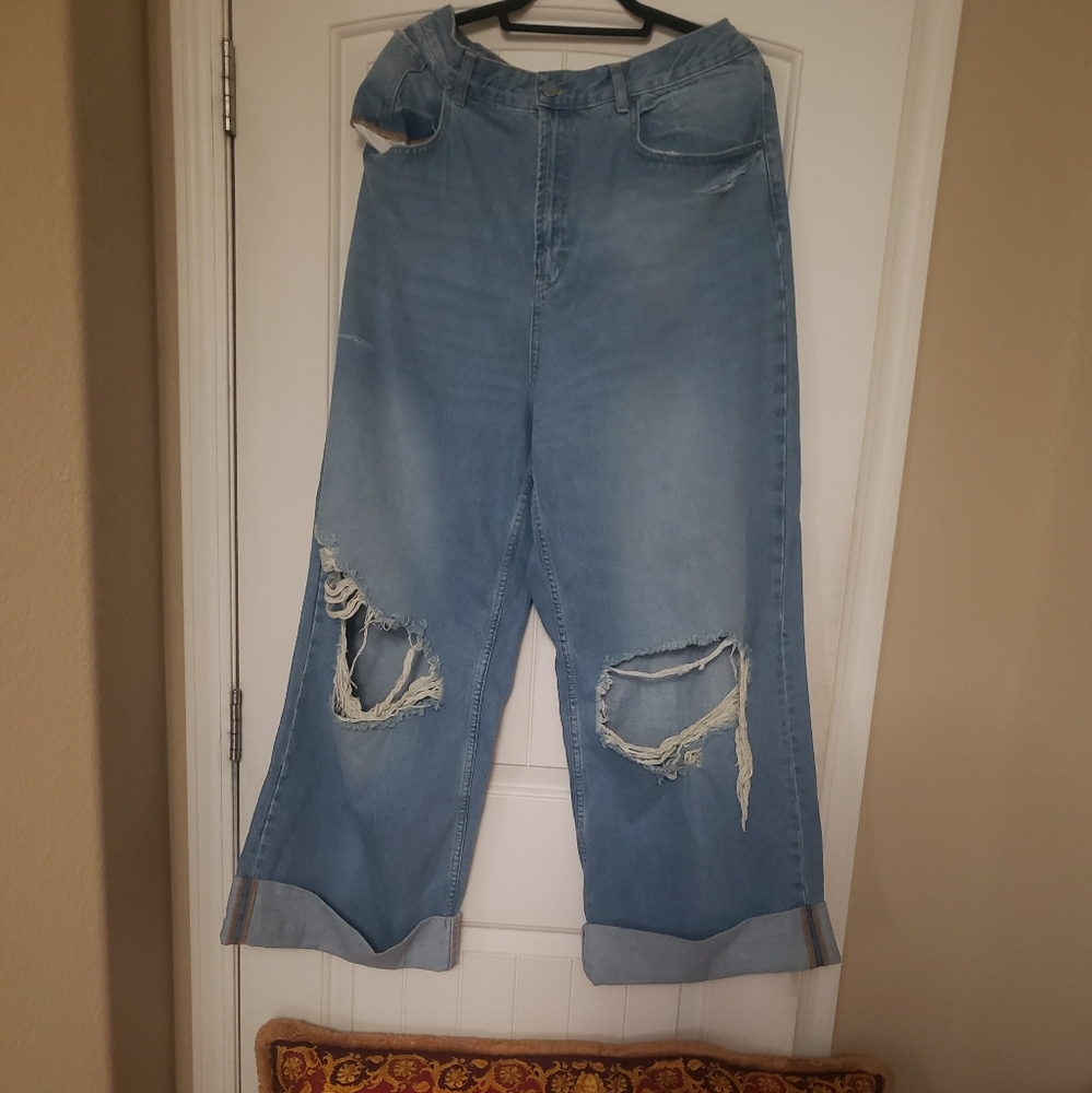 Urban Outfitters Skaters Baggy Distressed Jeans Size 34